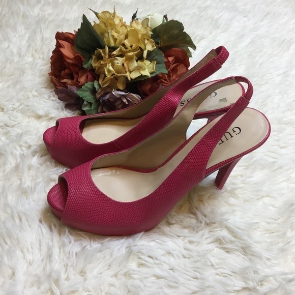 Guess Hot Pink Peep Toe Heels 4 3/4 inch heels - Picture 2 of 7